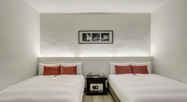 Standard Perhe huone 53 HOTEL