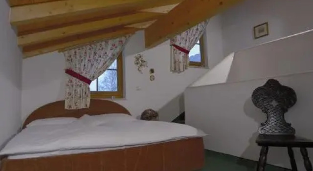 Appartement Chalet Claudia, Rezerwuj Chalet Hotele w Salzburg z parkingiem, Parking