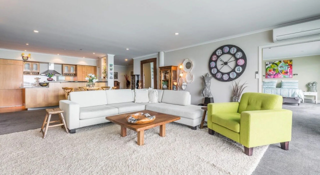 QV Waterfront Apt on Princes Wharf - 941, Забронировать Отель Отели Окленда с парковкой, рядом с Причал Queens Wharf, Парковка