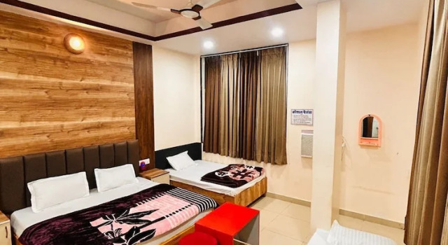 Kaushal Palace, Rezervovat Hotel Sikar Rajasthan