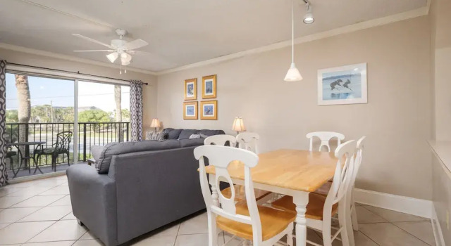 Pelican Inlet C 216, Rezerwuj Hotel Hotele w Saint Augustine Area z parkingiem, Parking