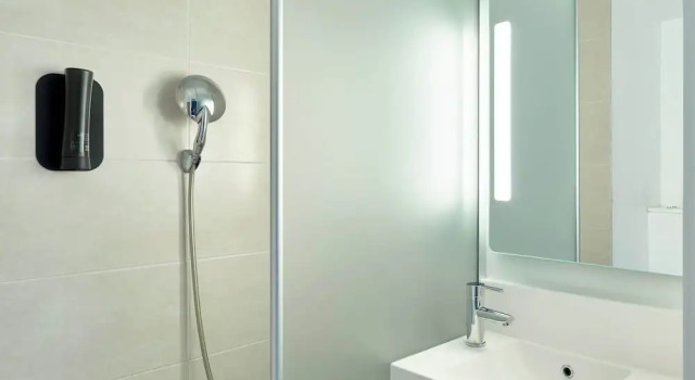 Четырёхместный номер Standard B&B HOTEL Paris Sud Chatenay Malabry