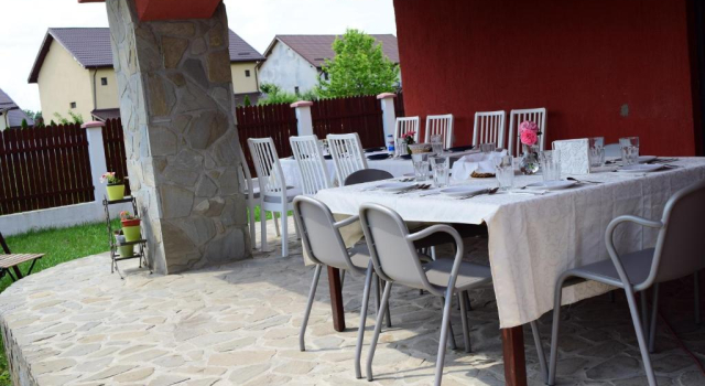 Pensiunea Corbeanca - cazare si evenimente, Rezerwuj Bed and Breakfast Hotele w Ilfov z parkingiem, Parking