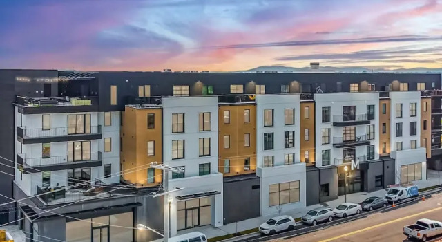 Апартаменты Nashville Oasis at The Muse: Modern 2BR With Balcony & Rooftop Views