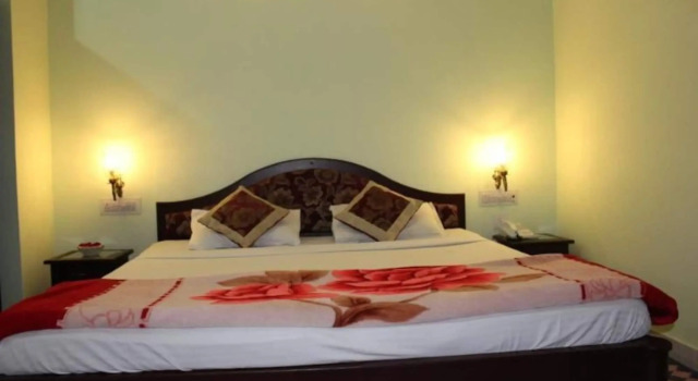 Hotel Thamla Haveli, Забронировать Отель Отели штата Раджастхана с питанием, Пансион