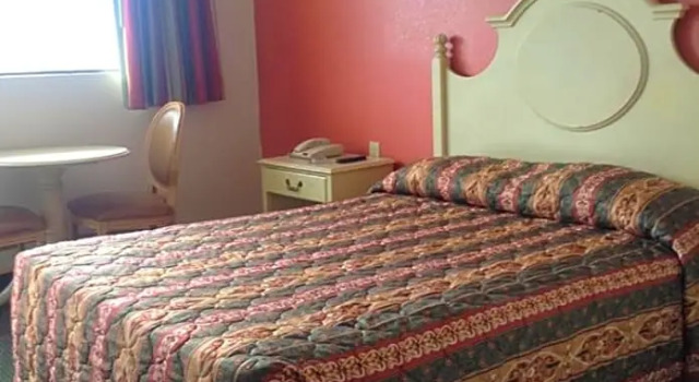 Номер Standard New Orleans Inn