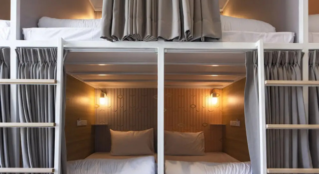 Кровать в общем номере (женский номер) Boxpackers Hostel Phranakorn