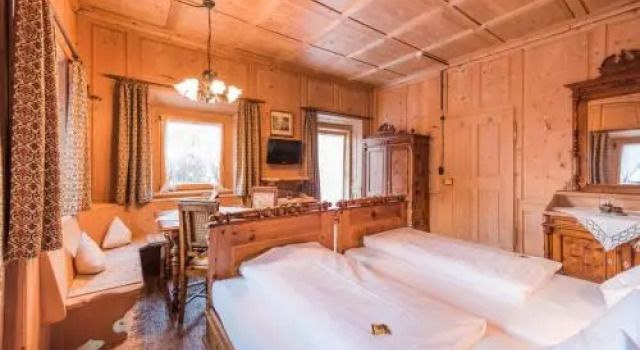 Hotel Gasthof Post, Book Hotel Elbigenalp Lechtal