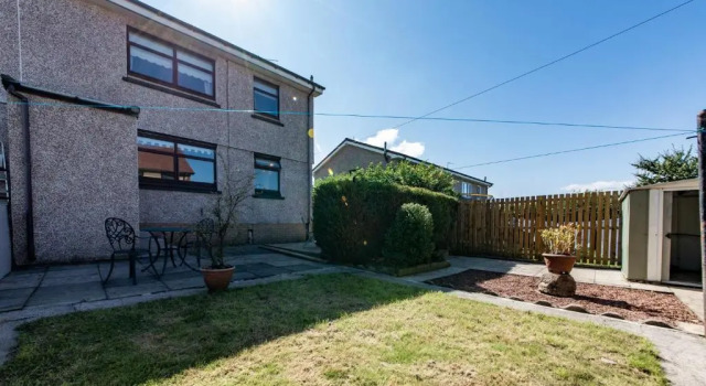 3 BED House w/Drive & Garden v/Fast WiFi near bioQuarter, Prenota Hotel Edimburgo 