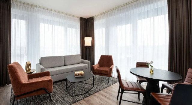 Двухместный номер Standard с балконом Holman Riverfront Park Hotel Salem, Tapestry By Hilton