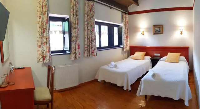 L'Alceu - Hotel Rural y Apartamentos, Prenota Hotel Hotel a Asturie con colazione, Colazione