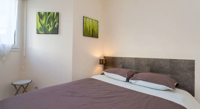 The Sunny Patio 1-BR -Terrace Beach, Забронировать Апартаменты/квартира Fabron Ницца, рядом с Пляж Фаброн