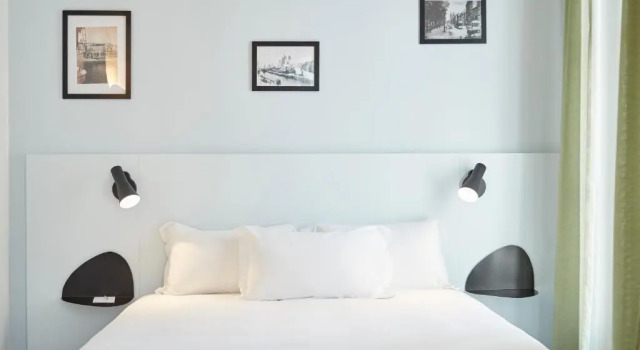 Двухместный номер Superior с балконом Hôtel Amista Marseille