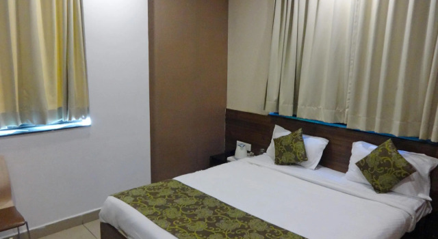 Номер Deluxe Hotel Flora Inn