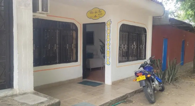 Hostal Villa Del Rio Las Brisas