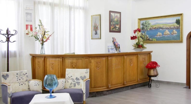 Hotel Villa Ana