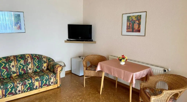 Bäckerei & Pension Seegerer, Varaa Hotelli Hotellit Baijeri pysäköinnillä, Pysäköinti