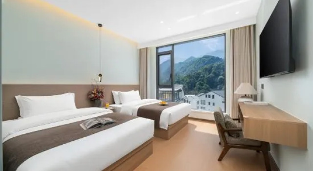 Yinquan • HolidayVilla Scenic Mountain View Homestay (Sanqingshan Gangshou Cableway)