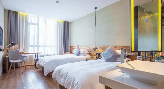 Двухместный номер Deluxe Eden Hotel