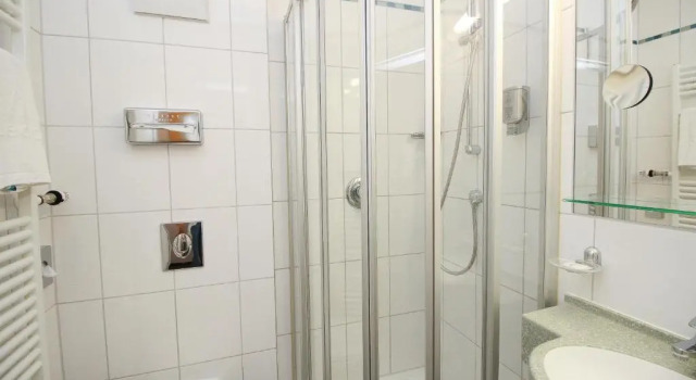 Одноместный номер Standard Hotel Leopold