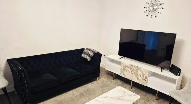 Modern Easedale House - 3 Bed House in Hornchurch, จอง โรงแรม Hornchurch เกรเทอร์ลอนดอน