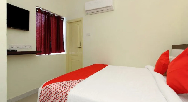 OYO 28743 Golconda Inn, Rezerwuj Hotel Hyderabad 