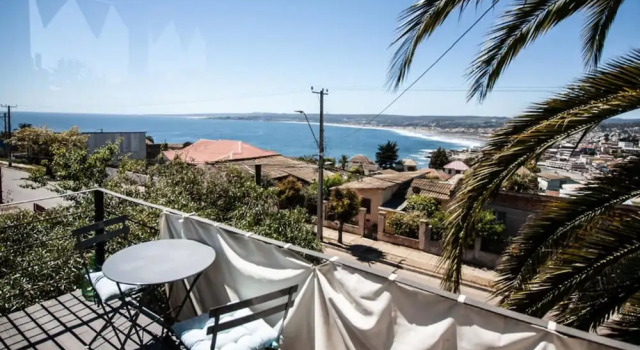 Люкс с 2 комнатами с балконом и с видом на море patio Ferreiro B&B