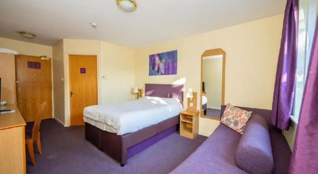 Stables Inn Aintree, Book Hotel Liverpool Merseyside