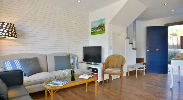 Unique Modern Villa with very pool, Book Villa S'Estanyol de Migjorn Mallorca