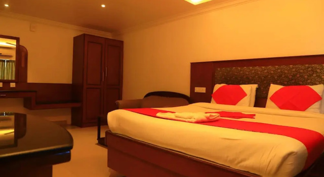 Hotel Velan International