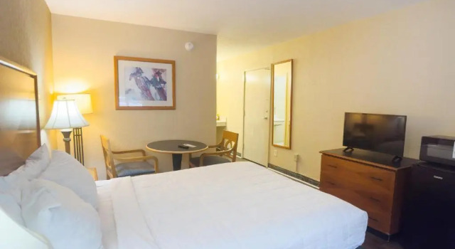 Номер Standard OYO Hotel Harriman near I-40