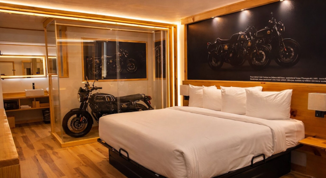 Номер Royal Motorcycle Inn