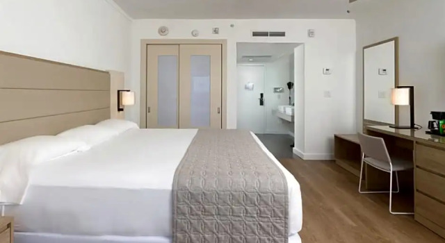 Двухместный номер Deluxe oceanfront Riu Plaza Miami Beach