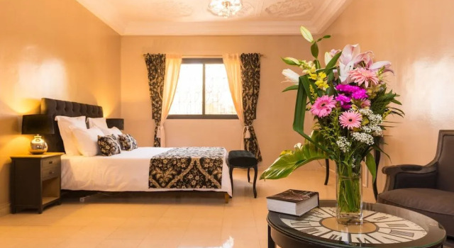 Villa Renaissance, Book Villa Villaer i Dakar, Villa
