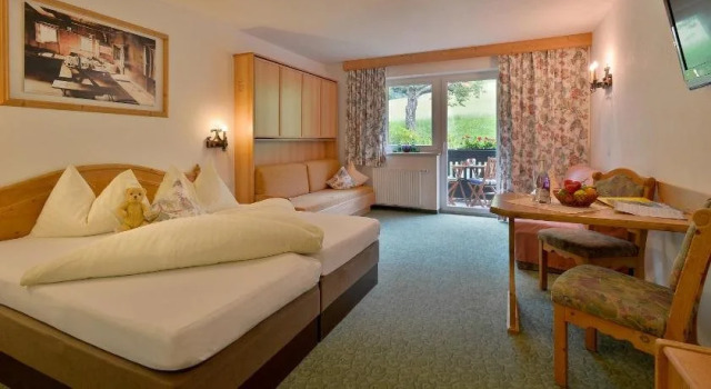 Gasthof Eberleiten - Jugend - & Aktivhotel, Забронировать Отель Отели Тироля 3 звезды, 3*