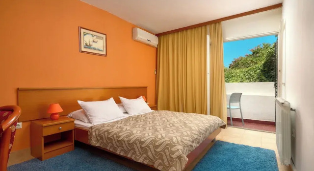 Семейный номер Standard с балконом и с видом на парк Hotel Faraon