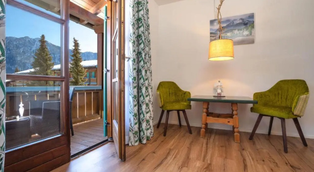 Standart çift kişilik oda Das Bergmayr - Chiemgauer Alpenhotel
