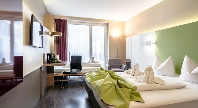 Номер Standard Hotel Demas City