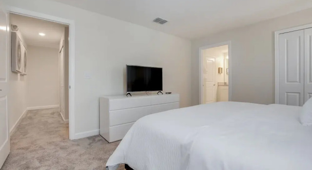 4 Bedroom Town Home with Pool, Rezerwuj Dom wakacyjny Hotele w Kissimmee z basenem, Basen