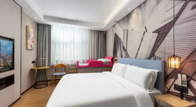 Кровать в общем номере Parkgeun Hotel (Longkou West Subway Station Branch, Guangzhou Tianhe Sports Center)