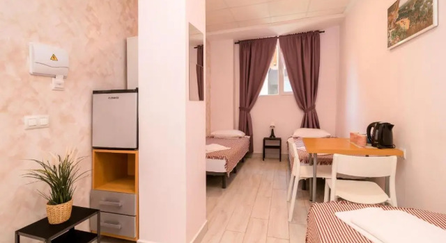 Двухместный семейный номер Standard 7A Hostal