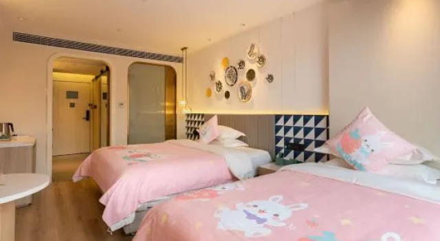 Семейный номер Standard с видом на город Guilin O-LIVE Social Hotel