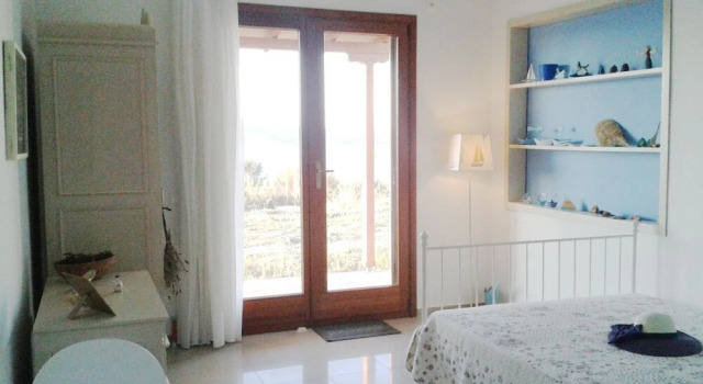 Marvelous Sea View Eco Studio, Book Hotel  