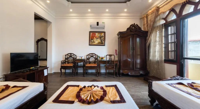 Трёхместный номер Deluxe Hanoi Little Town Hotel