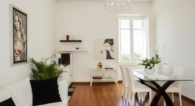 Blanco Rooms, Забронировать Отель Кальяри Южная Сардиния, рядом с Cagliari University