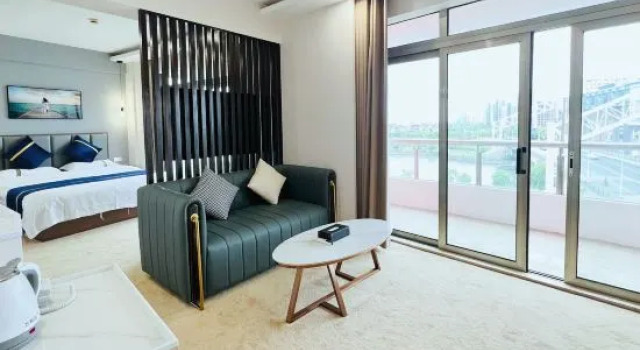 Люкс Dinghao Scenic Hotel (Yuren Matou)