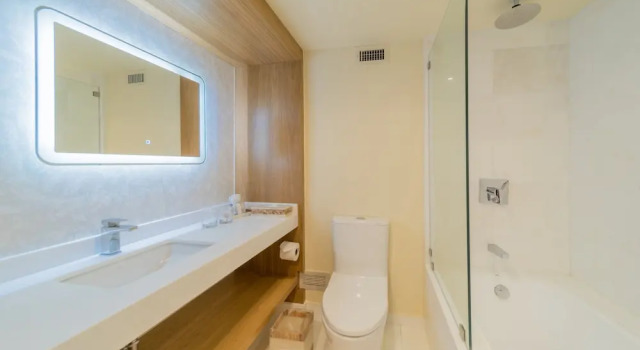 Четырёхместный клубный номер Classic Real Intercontinental San Salvador by IHG