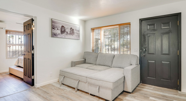 4 Mi to Dtwn & Gem Show! Pet-friendly Tucson Home, Prenota Casa vacanze Tucson Arizona