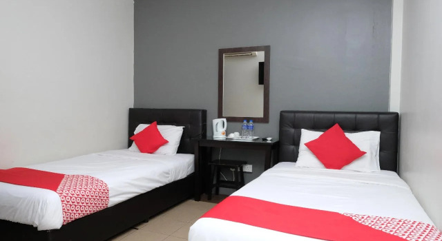 Elite Hotel, Забронировать Отель Куантан Паханг, рядом с Мечеть Султана Ахмеда Шаха 1