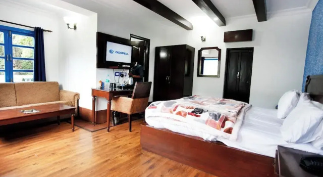 Номер Premium Manu Maharani Regency